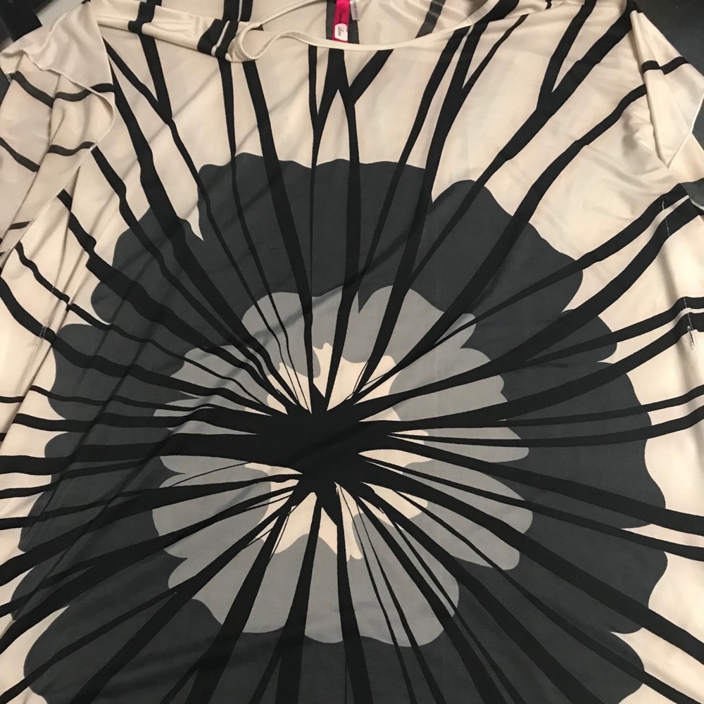 Long short sleeve shirt